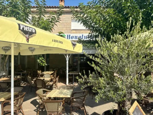 Un menu différent chaque semaine au Bar restaurant Honolulu, à la plaine de Peri près d'Ajaccio, Ajaccio, SAS T.PRIM